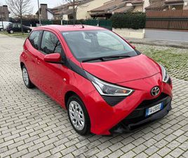 TOYOTA AYGO 1.0 AUTOMATICA 72 CV 5 PORTE X-PLAY MM