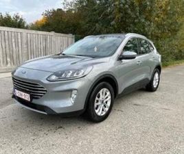 ② FORD KUGA 1.5 BENZINE MET 33.000KM EN NAVI — FORD — 2EMEMAIN