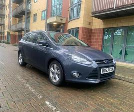 1.0T ECOBOOST ZETEC EURO 5 (START/STOP) 5DR