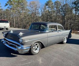1957 CHEVROLET 210