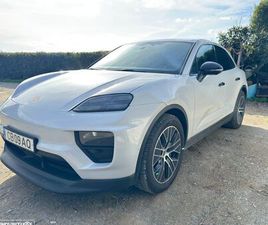 PORSCHE MACAN STANDARD