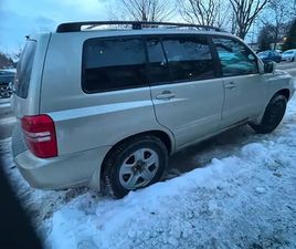 TOYOTA HIGHLANDER TOYOTA HIGHLANDER 4WD A1 2003 $3700 BON ÉTAT PROPRE
