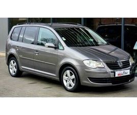 VOLKSWAGEN TOURAN 1.6 102CH CONFORTLINE 7 PLACES