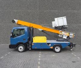 ② NISSAN NT400 BOCKER HL27/1-6LH — CAMIONNETTES & UTILITAIRES — 2EMEMAIN