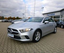 MERCEDES-BENZ A 180 >AUT/NAV/PDC/SITZHEIZUNG<