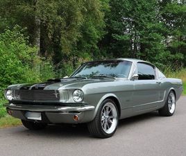 FORD MUSTANG FASTBACK RESTOMOD 1965