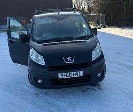 PEUGEOT EXPERT TEEPE 9 SEATER MINIBUS / VAN / CAMPER CONVERSION