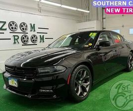 USED 2015 DODGE CHARGER SXT