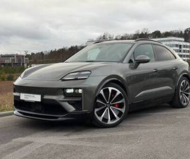 PORSCHE MACAN TURBO