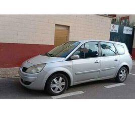 RENAULT - GRAND SCÉNIC