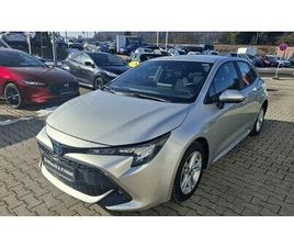 TOYOTA COROLLA TOYOTA COROLLA 1.8 HYBRID BUSINESS EDITION*ALLWETTER