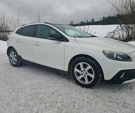 VOLVO V40 CROSS COUNTRY ALLRAD