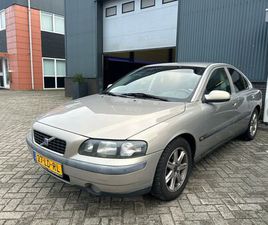 VOLVO S60 - 2.4 / NIEUWE APK