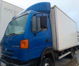 NISSAN - CAMION