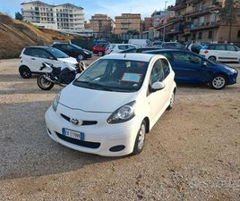TOYOTA AYGO 1.0 12V VVT-I 5 PORTE DEEP OCEAN CONNE