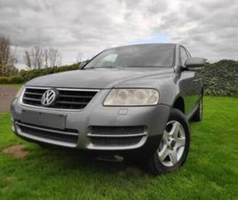 ② VOLKSWAGEN TOUAREG 3.2 ESSENCE 225OOO KM 2ÈME PROPRIÉTAIRE — VOLKSWAGEN — 2EMEMAIN