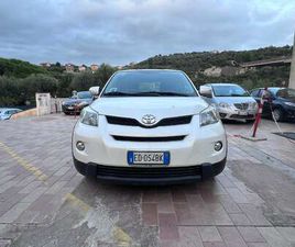 URBAN CRUISER 1.4 D-4D LUXURY AWD