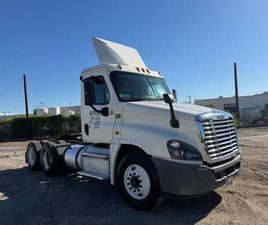 2015 FREIGHTLINER DAY CAB CASCADIA 4 AXLE