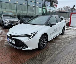 TOYOTA COROLLA 1,8 GR SPORT DYNAMIC KOMBI - KOMBI HYBRIDNÍ - BENZIN