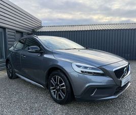 2016 VOLVO V40 2.0 T3 CROSS COUNTRY NAV PLUS