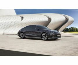 HYUNDAI IONIQ 6 77,4KWH EXECUTIVE EDITION ÚJ AZONNAL ELVIHETŐ RAKTÁRRÓL