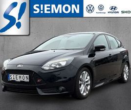 FORD FOCUS ST NAVI SHZ KEYFREE SCHIEBEDACH LEDER