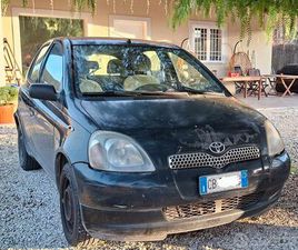 TOYOTA YARIS 2000 DA SISTEMARE – MOTORE PERFETTO –
