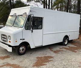 2012 FORD E450 STEP VAN! ONE OWNER! ONLY 99K! 17FT