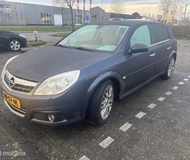 OPEL SIGNUM - 2.8 V6 EXECUTIVE