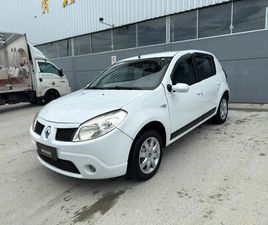 RENAULT SANDERO PRIVILÈGE HI-FLEX 1.6 8V 5P 2009