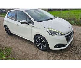 208 I 2015 5P 1.2 PURETECH SIGNATURE S