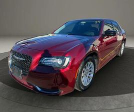 USED 2019 CHRYSLER 300 TOURING