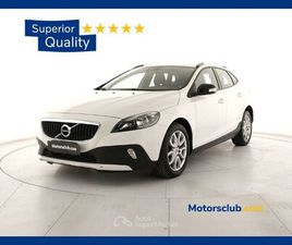 VOLVO V40 CROSS COUNTRY D2 D2 GEARTRONIC BUSINESS - SOLO OPERATORI