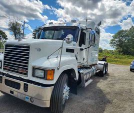 MACK PINNACLE 2013 MACK CHU613 PINNACLE WET SYSTEM
