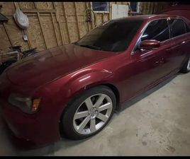 2012 CHRYSLER 300 SRT8