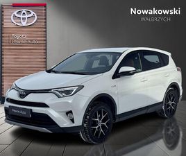 HYBRID PREMIUM + STYLE 4X4