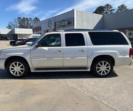 USED 2005 CADILLAC ESCALADE ESV BASE