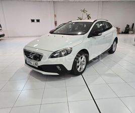 VOLVO V40 D2 VOLVO V40 2.0 D2 INSCRIPTION