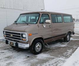 1995 G20 CHEVY SPORT VAN NEAR MINT MUST SEE