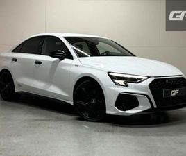 AUDI A3 LIMOUSINE 35 TFSI S-LINE BLACK EDITION SFEER CARPLAY NAP