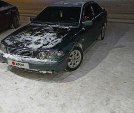 VOLVO S40