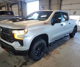 CHEVROLET SILVERADO * 4WD CREW CAB 157 LT TRAIL BOSS * CARFAX * Б