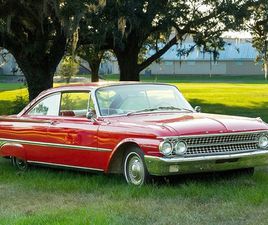 1961 FORD STARLINER