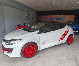 RENAULT MÉGANE COUPÉ 2.0 RS TROPHY 275