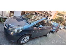 AUTO HONDA JAZZ