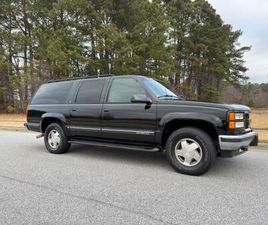 1999 GMC SUBURBAN SLT 4X4 / 133K MILES / RUST FREE / CLEAN TITLE /