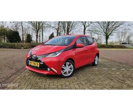 TOYOTA AYGO X TOYOTA AYGO X - X-CITE | CARPLAY | AIRCO | CAMERA | APK