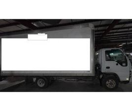 2006 GMC W3500 TILT CAB BOX TRUCK 38K MILES