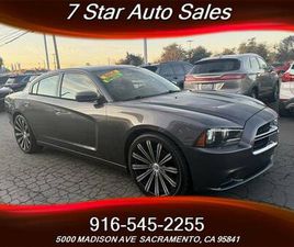2013 DODGE CHARGER SE - MUSCLE ATTITUDE, EVERYDAY RESPONSIBILITY.