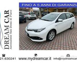TOYOTA AURIS TOURING SPORTS 1.8 HYBRID